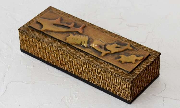 Bangudae Petroglyph Pen Case