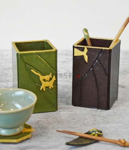 Bangudae Petroglyphs Tea Spoon Rest (Gold)