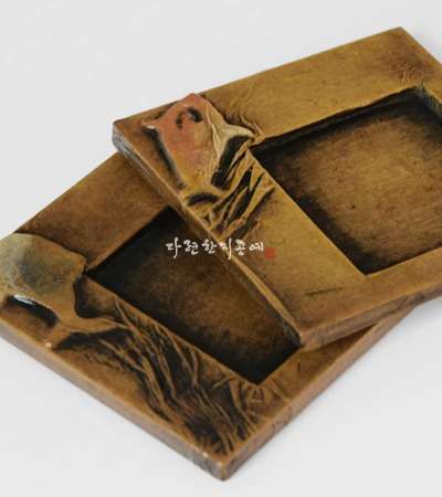 岩刻画コースター