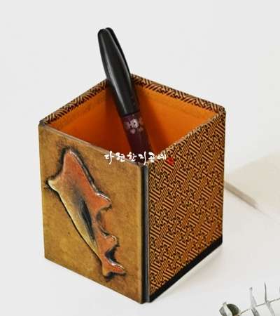 岩画 ペンシルスタンド