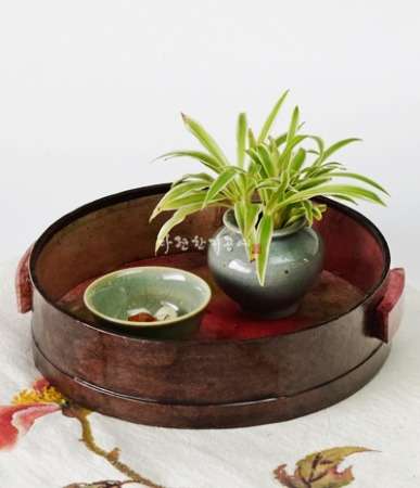 Dyed Fragrance Tray (Wine Red Circular)