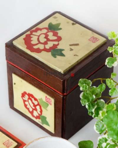 Peony Flower Tea Caddy