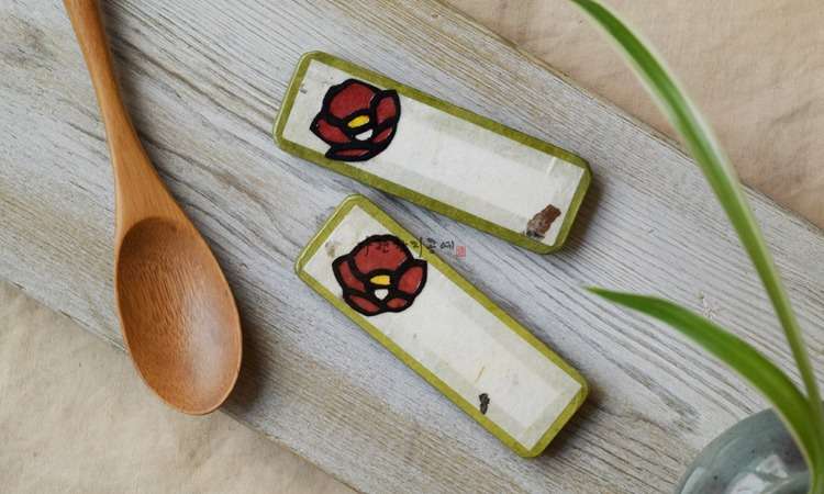 Camellia Flower Spoon Rest