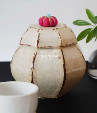Jokduri Jar Tea Canister