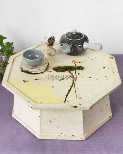 Lotus Octagonal Soban Tray