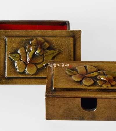 Gosaeik Mugunghwa Business Card Holder