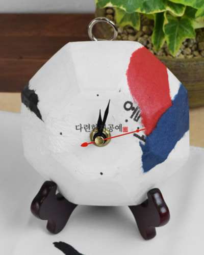 Korean Hanji Paper Wall Clock