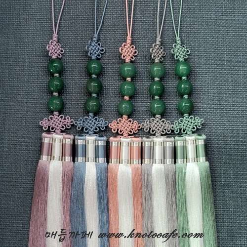 Hanbok Norigae with Triple-Bead and Mixed Triple-Tassel Design
