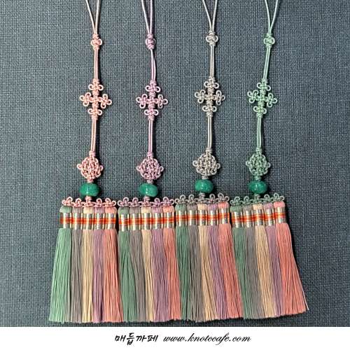 Korean Traditional Silk Braided Tassel Ornament with Five Knots