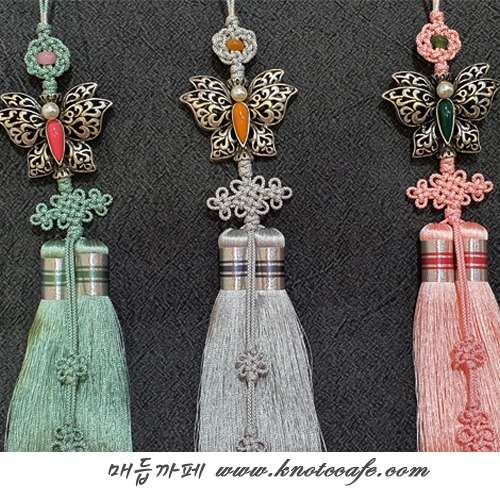 Hanbok Ornamental Tassel Accessory - Alnabi Bongseul Norigage
