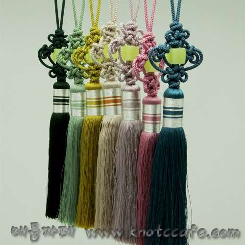 Hanbok Norigae Lucky Pouch Tassel