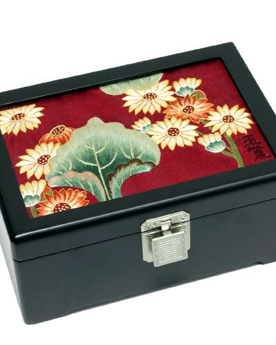 Chrysanthemum Embroidery Jewelry Box (Medium)