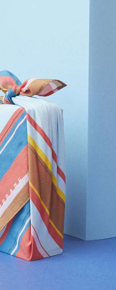 Korean Folk Painting Hand Towels 2-Piece Set