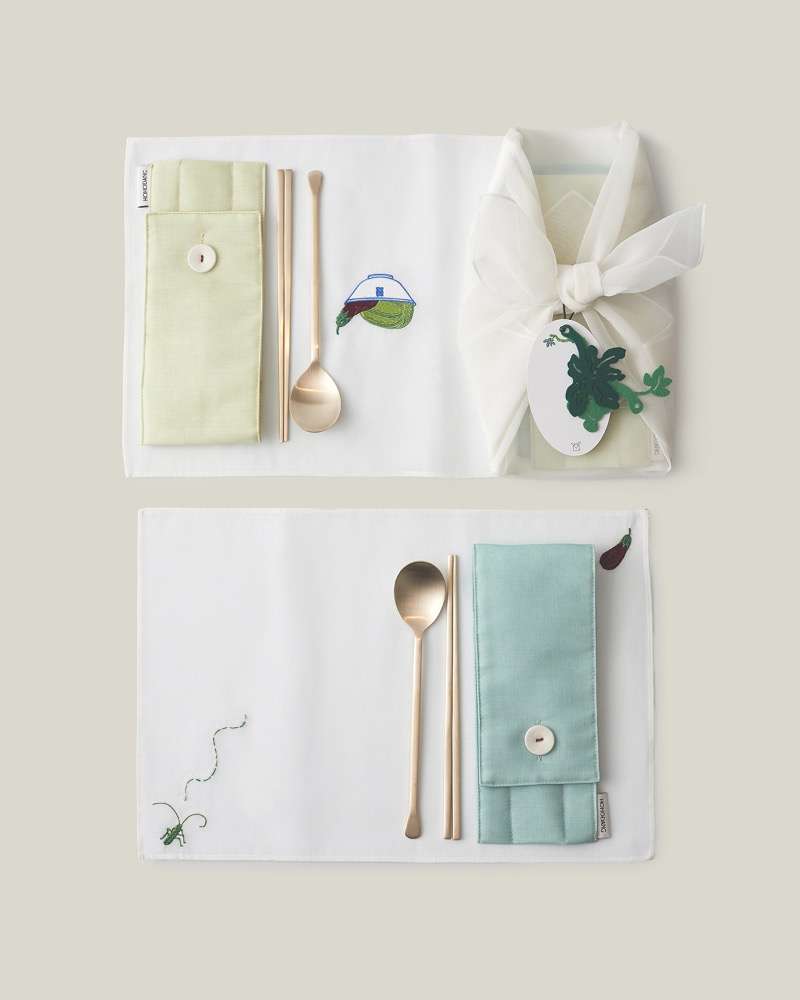 Cho충도 Linen Placemat + Linen Utensil Pouch Set for 2