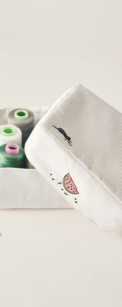 Cho Chung Do Embroidered Square Quilted Box Set of 3 (With Complimentary Tag)