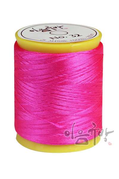 Silk Thread 32