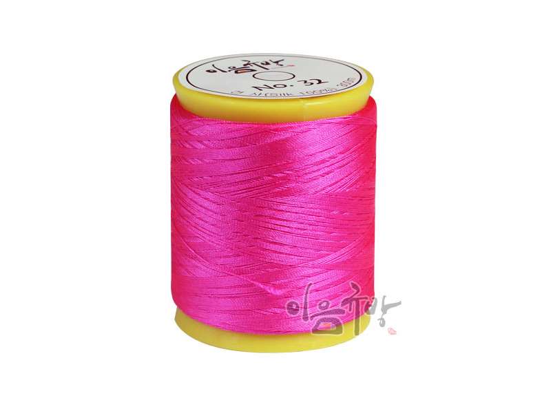 Silk Thread 32