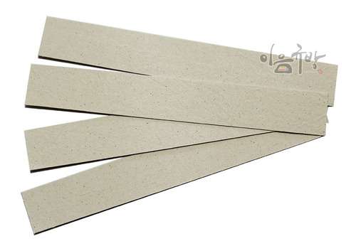 Three-Fold Ombak Paper for Gommu Carving