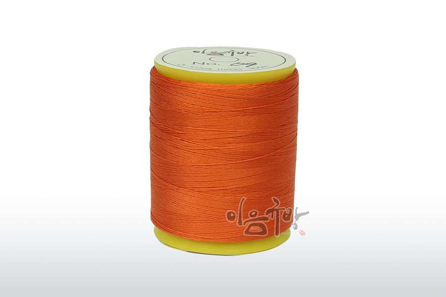 Silk Thread 09