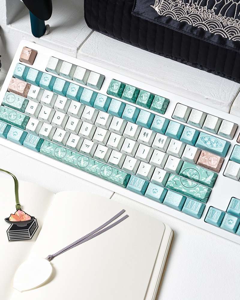 Goryeo Celadon Wired Mechanical Keyboard
