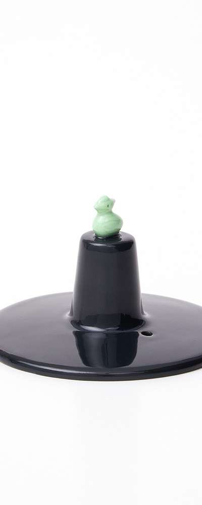 Traditional Hat Incense Holder - Okryongryip