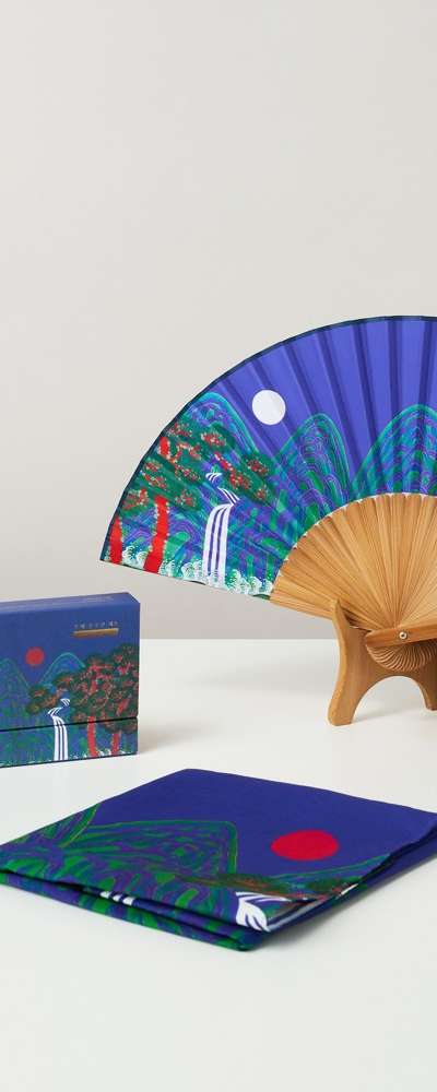 Irrwolorbongdo Fan and Handkerchief Set