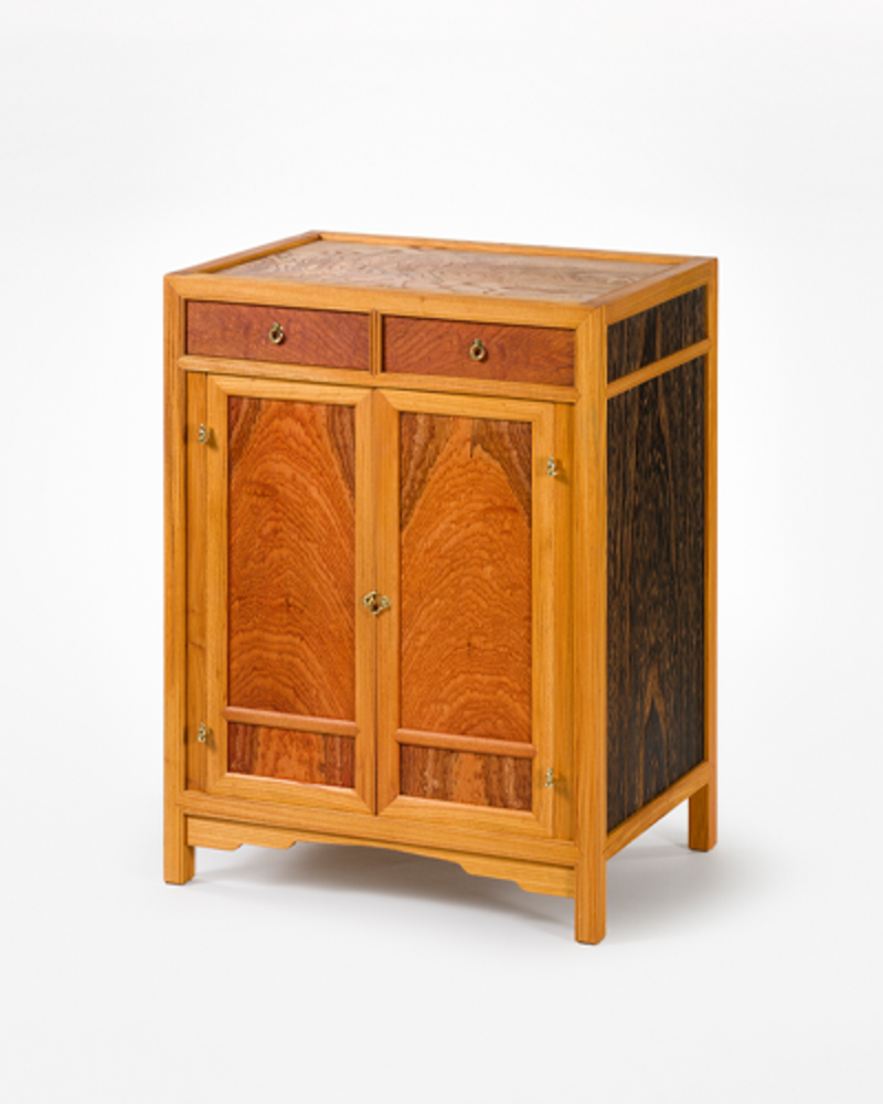 Head Cabinet