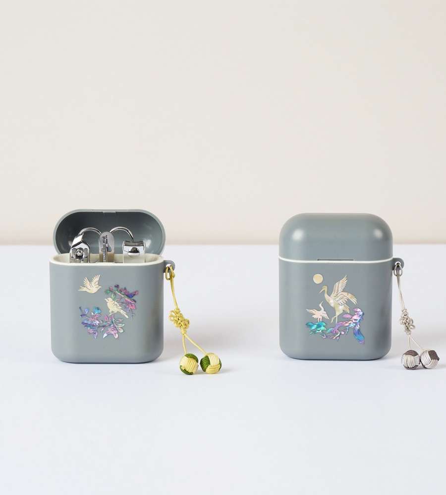 Mother-of-Pearl Portable Nail Clipper Set