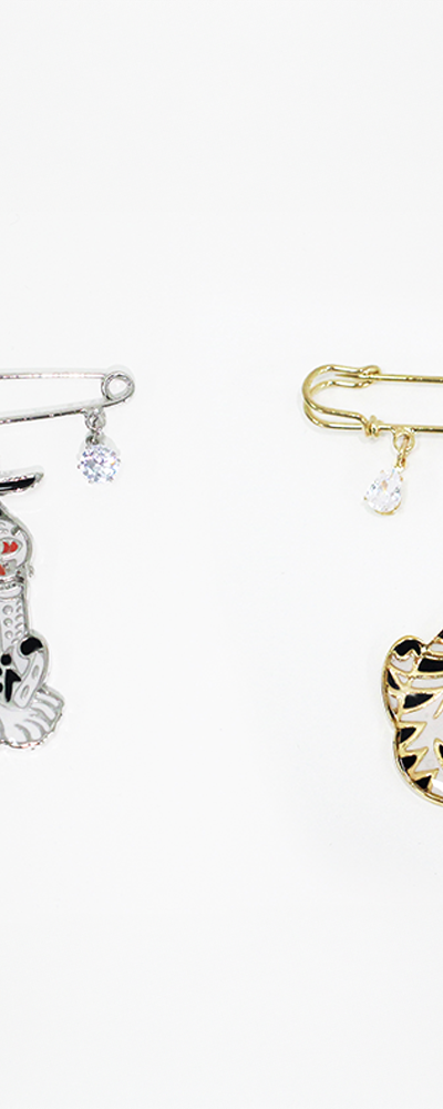 Magpie and White Tiger Brooch