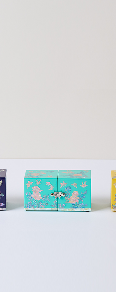 Inlaid Mother-of-Pearl Peony Double Box Set