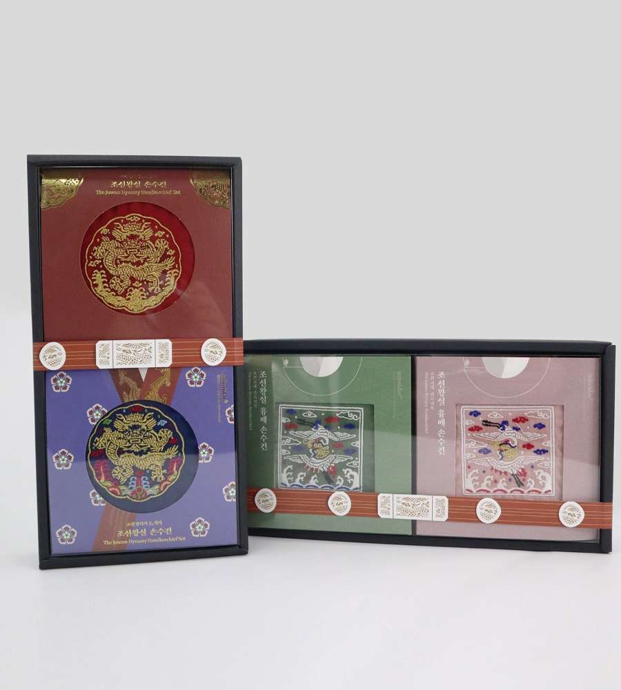 Joseon Royal Handkerchief Set (Gonryongpo, Hyungbae)