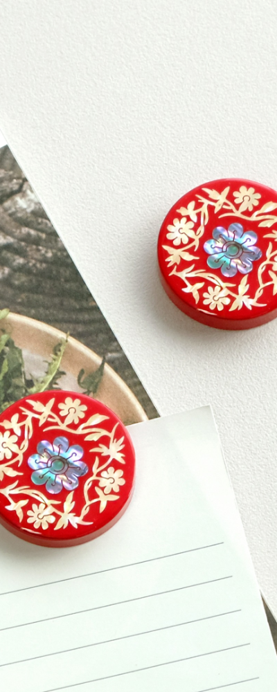 Mother-of-Pearl Lacquerware Round Magnet