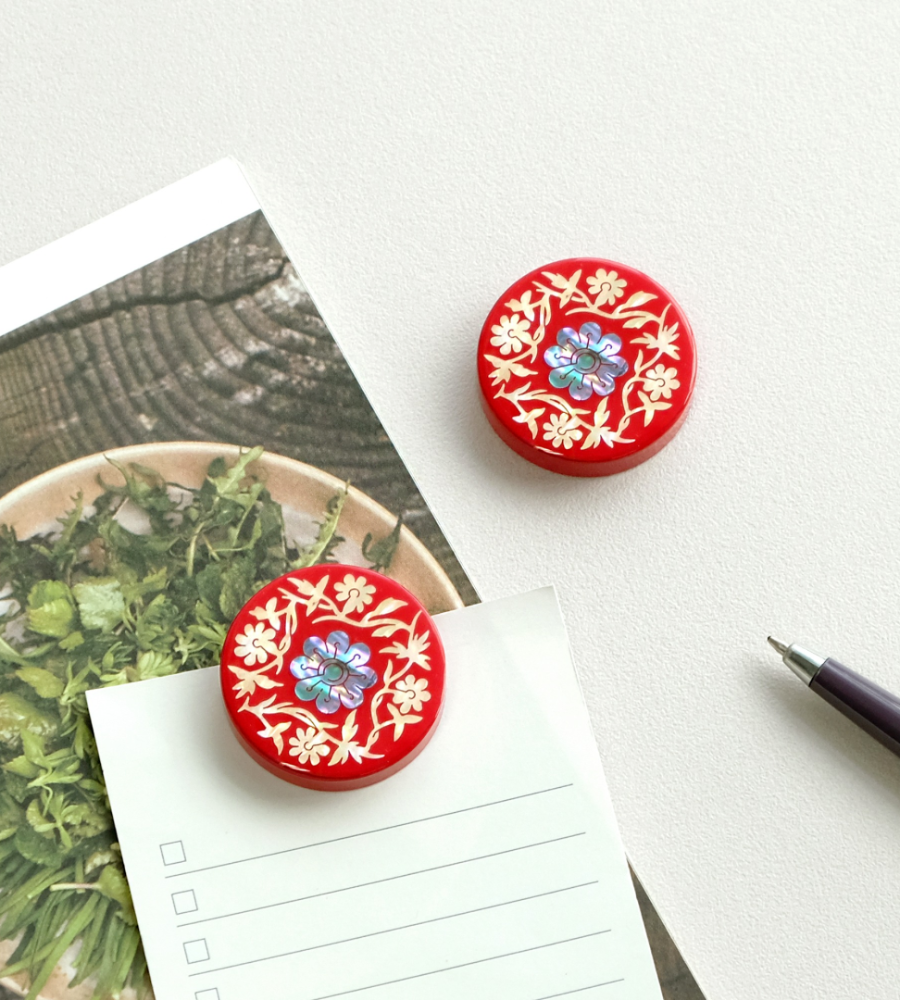 Mother-of-Pearl Lacquerware Round Magnet