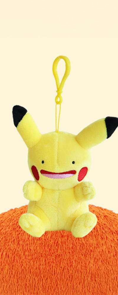 ポケットモンスター ピカチュウに変身したメタモン バッグチャーム（シッティング）