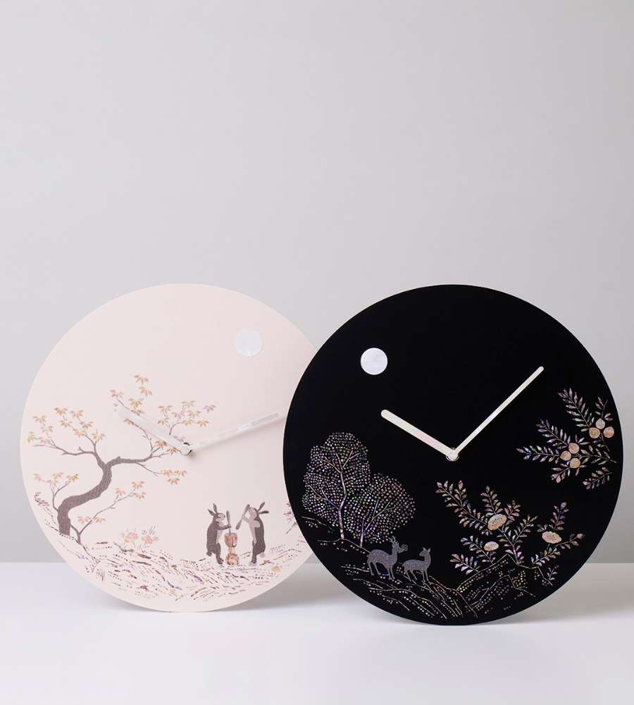 Mother-of-Pearl Lacquered Wall Clock