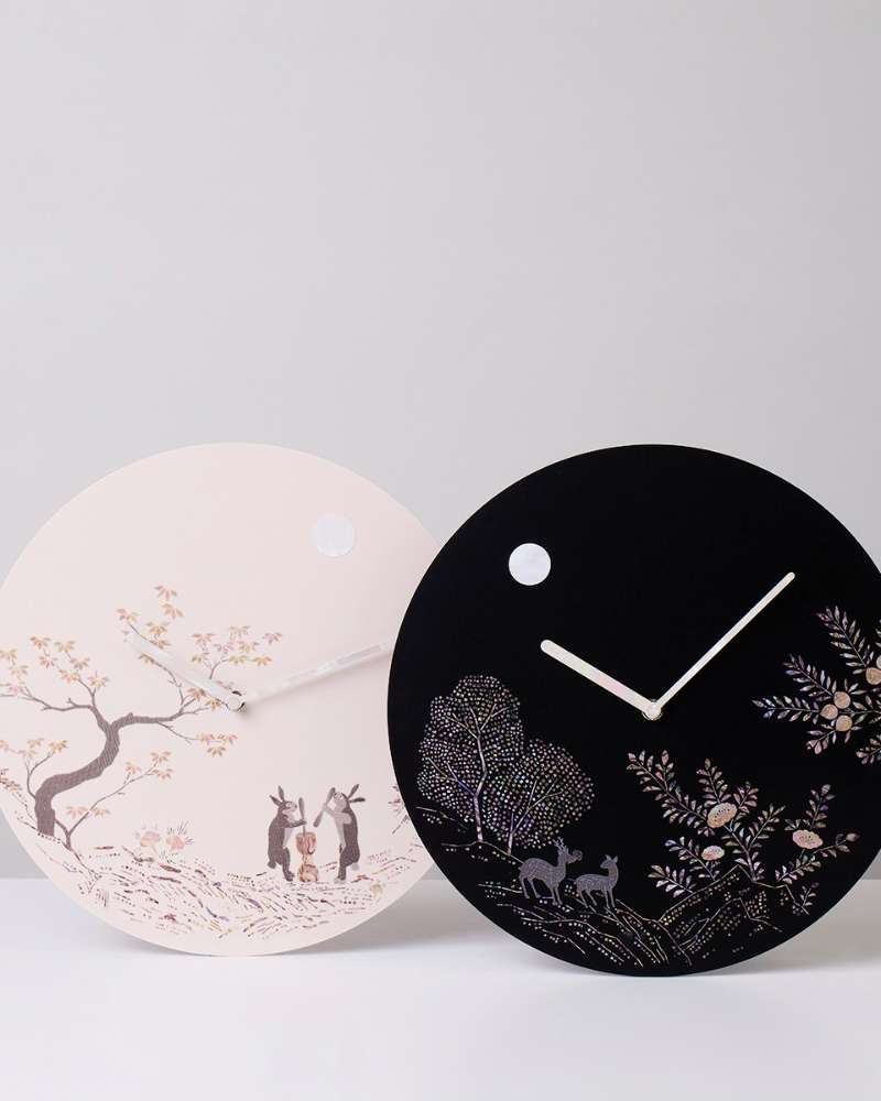 Mother-of-Pearl Lacquered Wall Clock