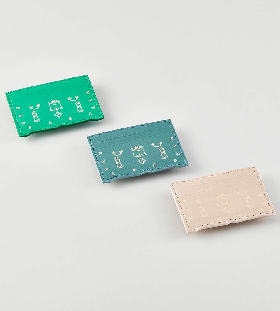 Half-Door Card Wallet