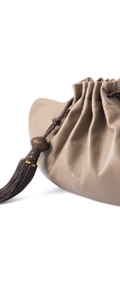 Knot Yusu Clutch