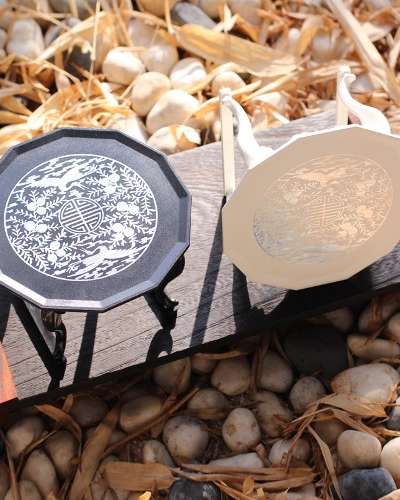 Mother-of-Pearl Soban Wireless Charger