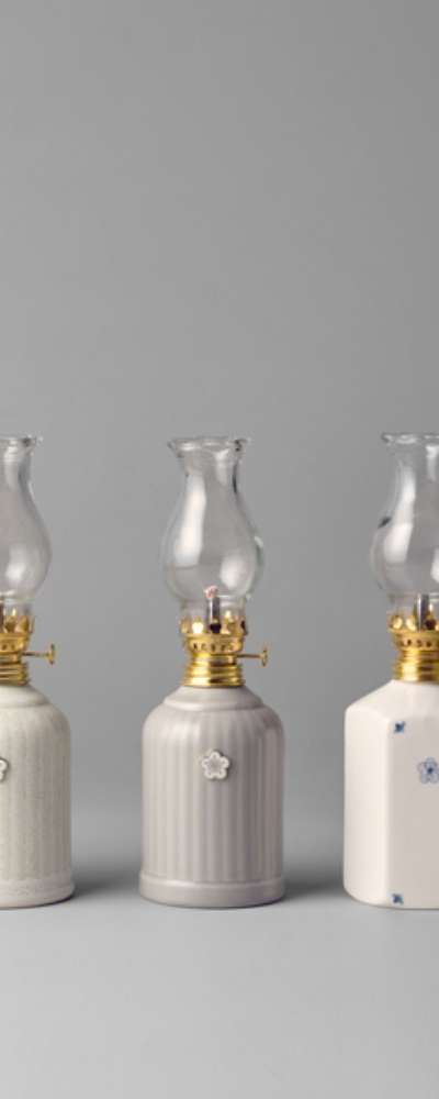 Plum Blossom Oil Lamp (Small)
