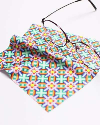 Dancheong Pattern Eyeglass Cloth
