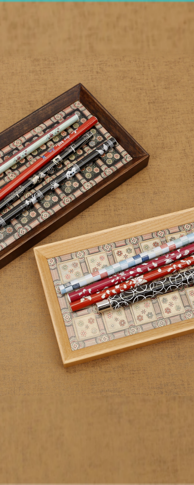 Traditional Dancheong Pattern Wooden Pen Tray