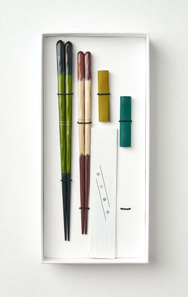 Chil Chopsticks 2p + Chopstick Rest 2p