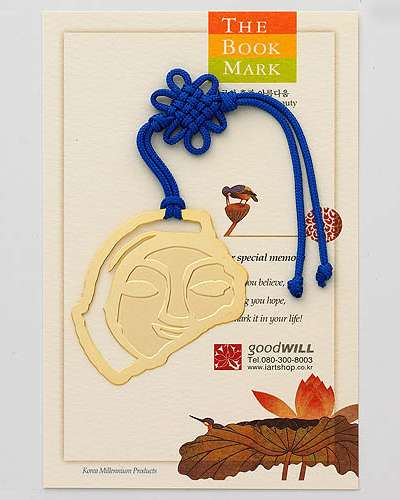 Face-Pattern Eaves Tile Bookmark