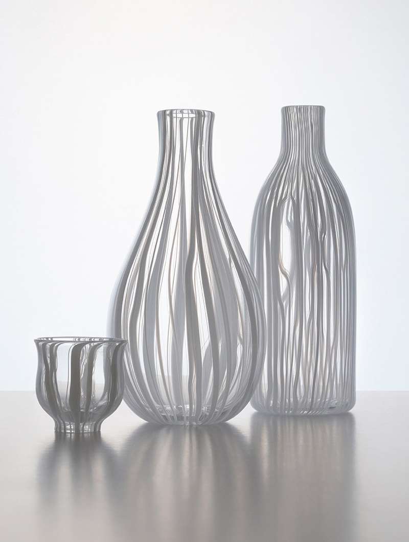 Stem Pattern Decanter Set