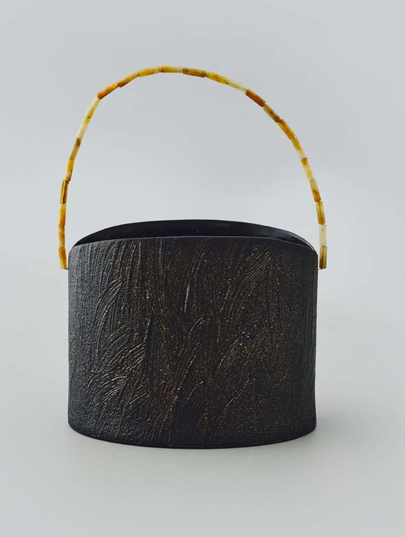 Lacquer Basket Field (Small)