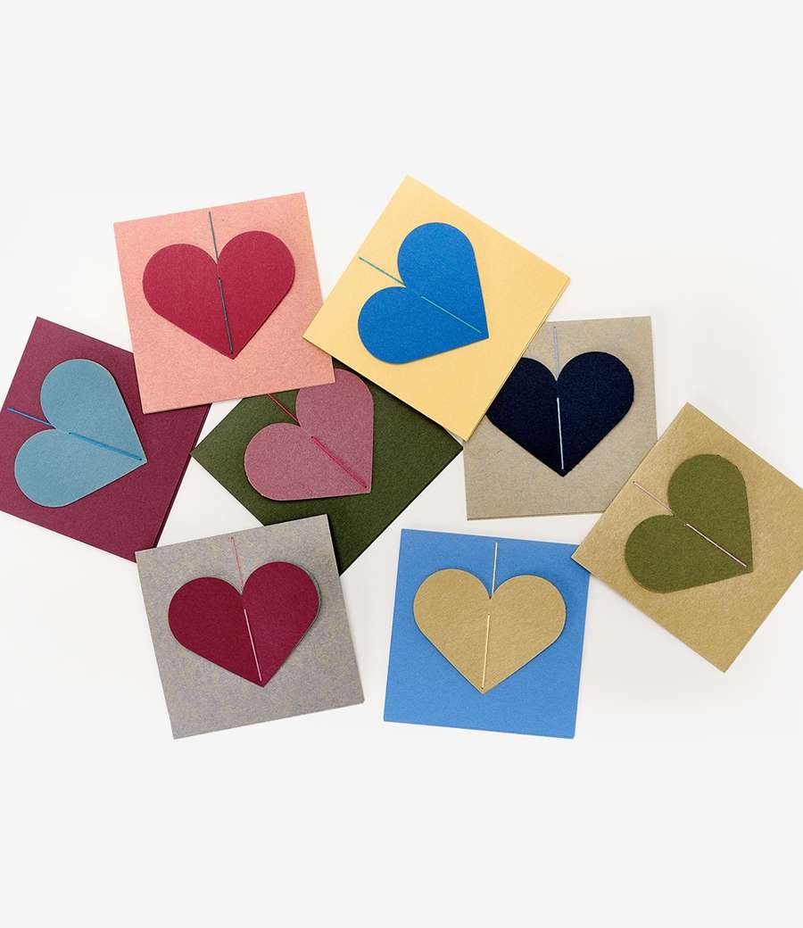 Zatouri Heart Hand-Stitched Card (1pc)