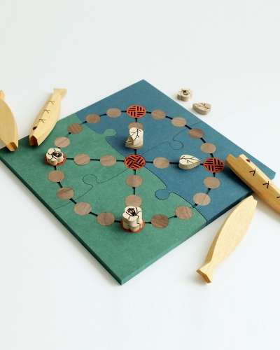 Puzzle Mackerel Yut Nori Game Set