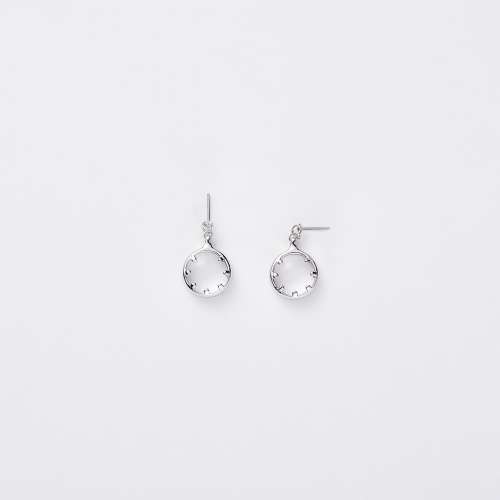 Four Projection Stud Earrings