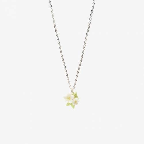Buckwheat Flower Necklace (Promise)